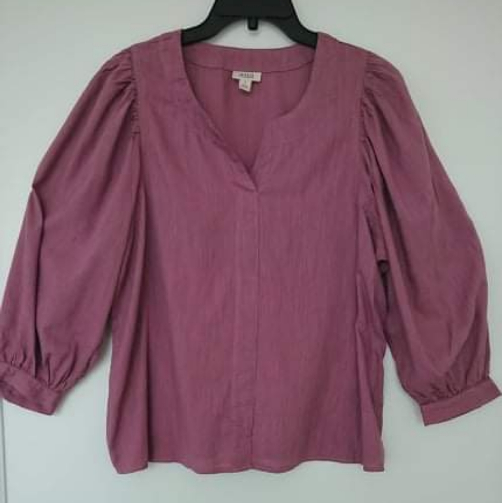 A N.A  Balloon Sleeves Top